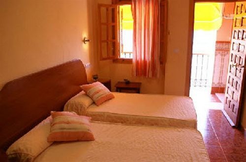 Hostal Tarik Gasthof 2*